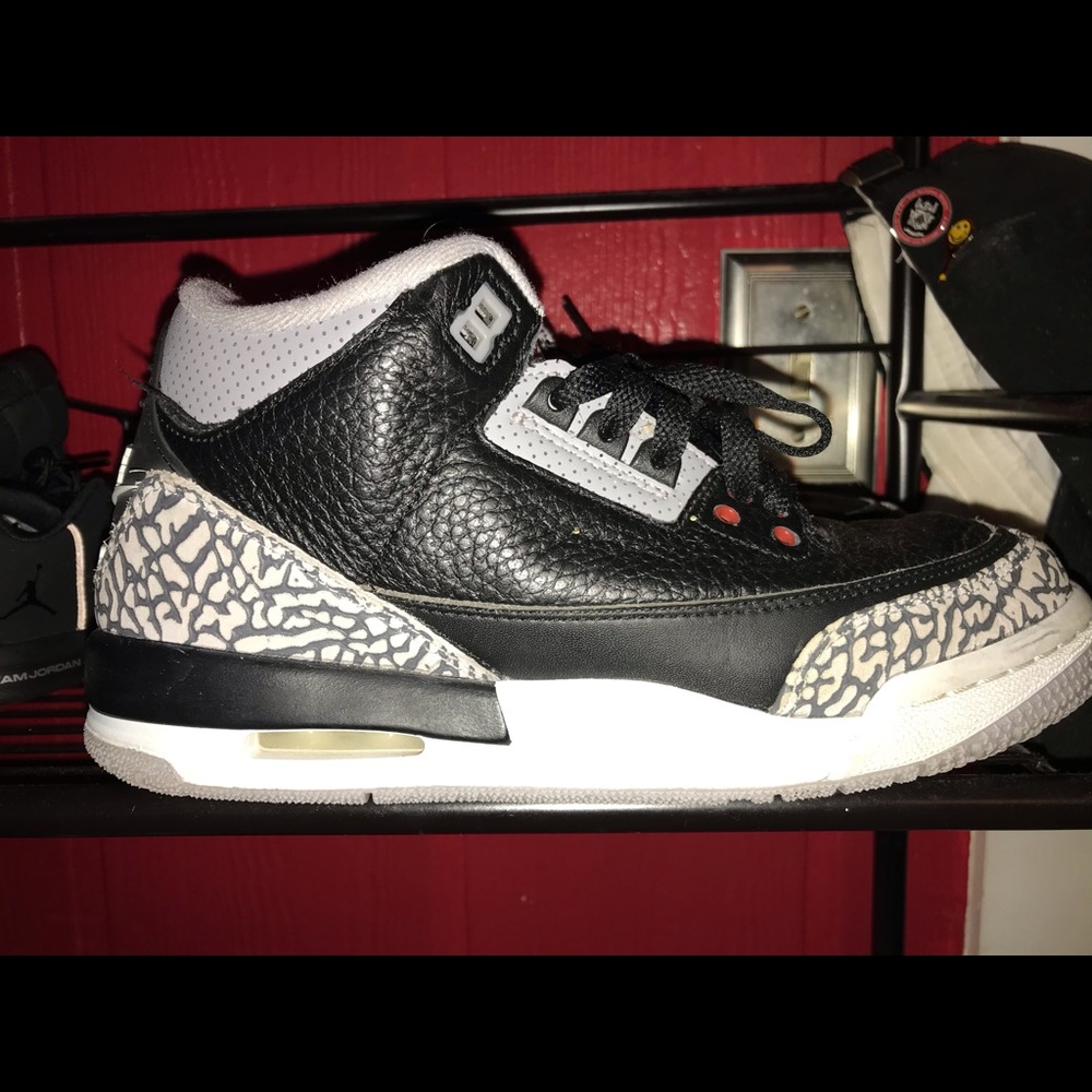 Jordan 3s